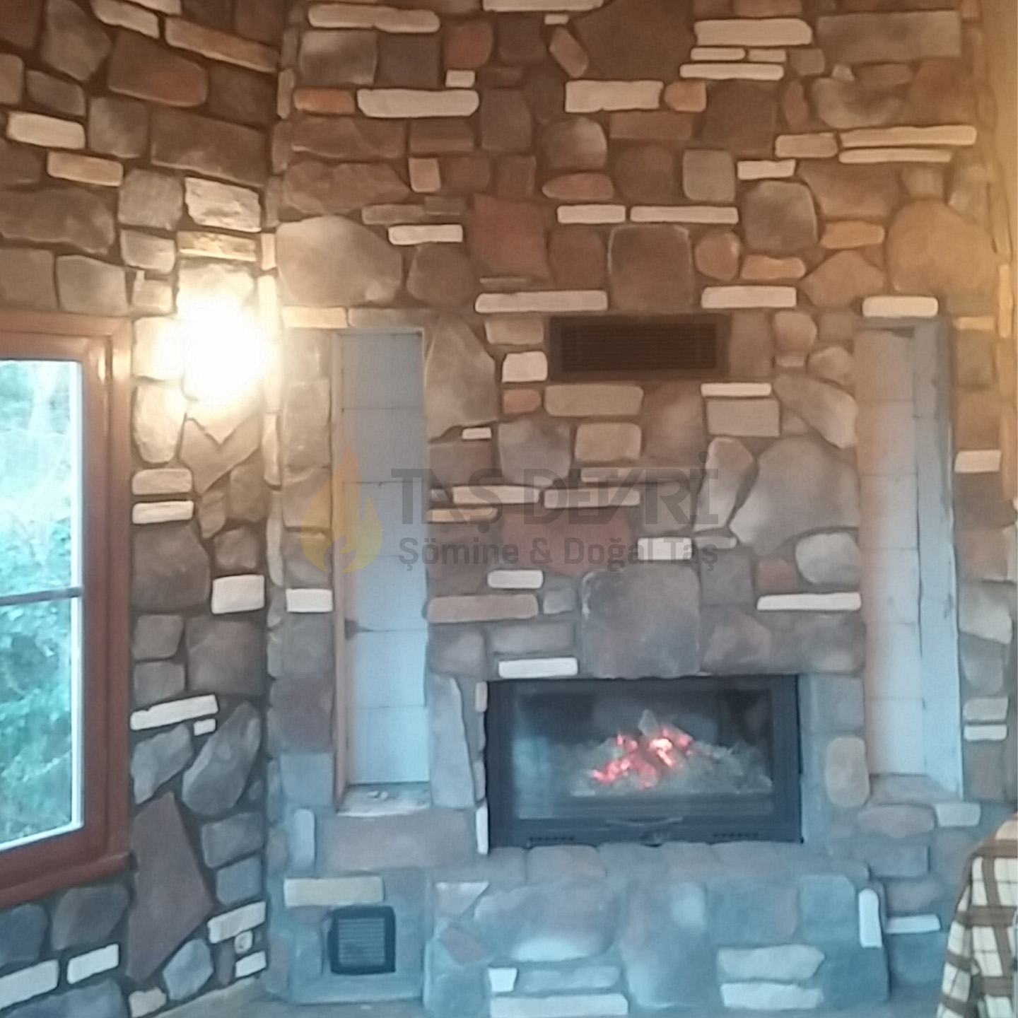 Corner Wood-Burning Fireplace 40